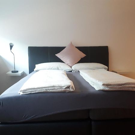 Central Apartment Nuernberg ภายนอก รูปภาพ