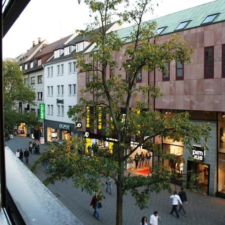 Central Apartment Nuernberg ภายนอก รูปภาพ