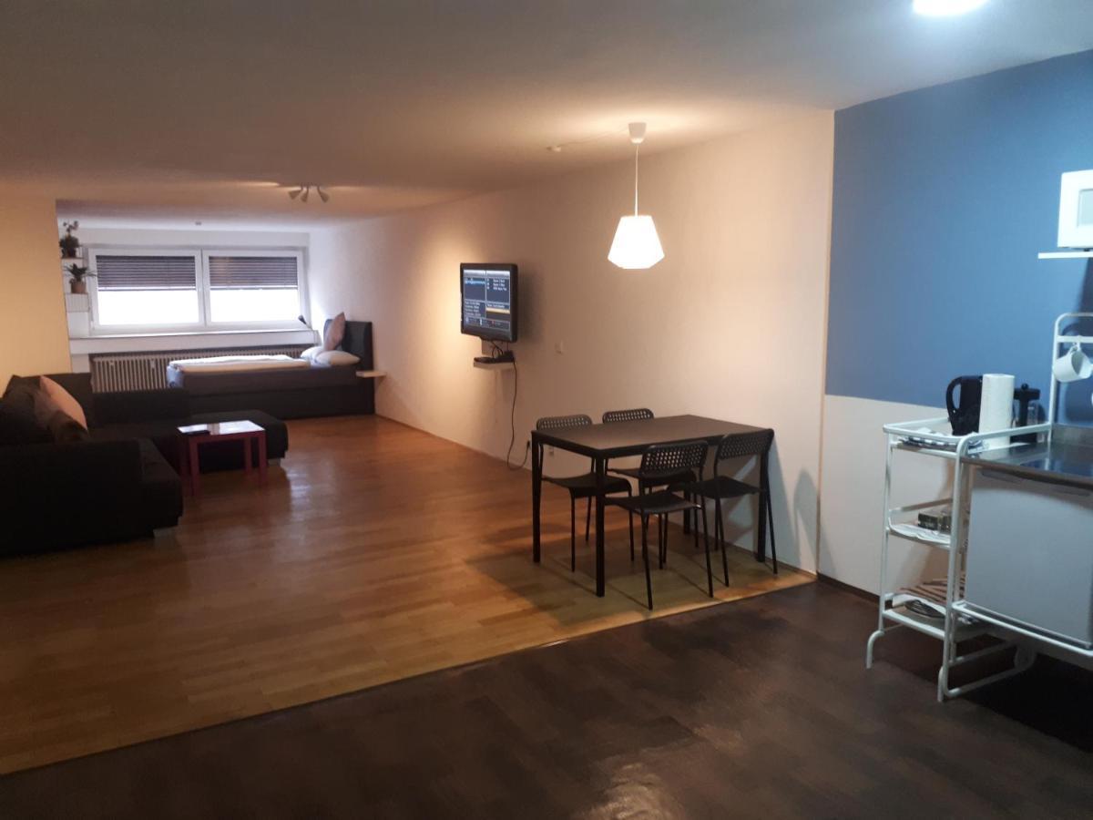 Central Apartment Nuernberg ภายนอก รูปภาพ