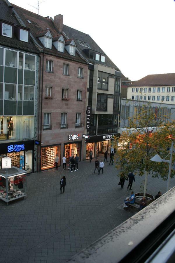 Central Apartment Nuernberg ภายนอก รูปภาพ